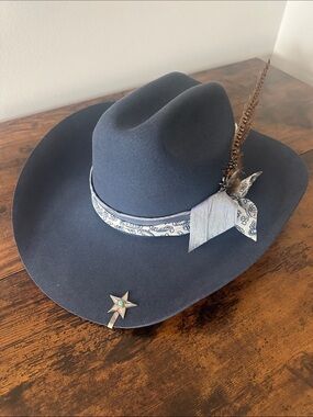 GIGI PIP Navy Wide-Brim Felt Hat with Patterned Band & Feather